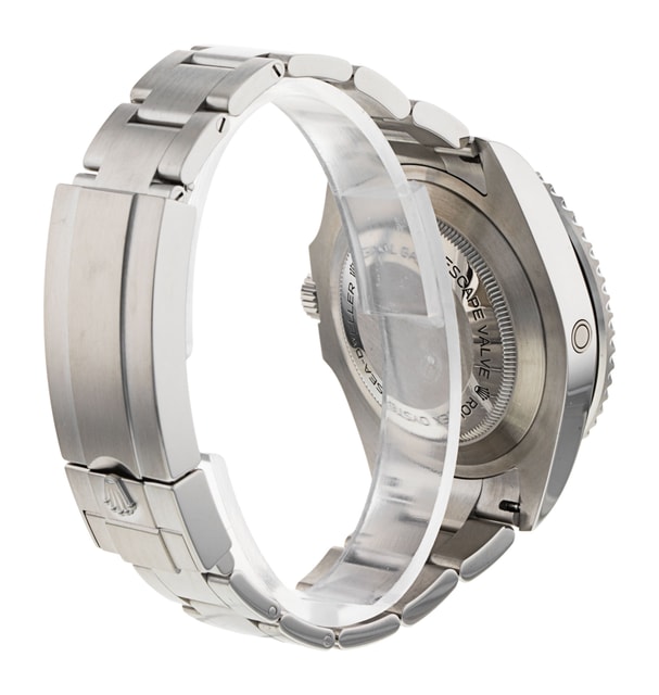 Rolex Sea-Dweller 126600 Image 3